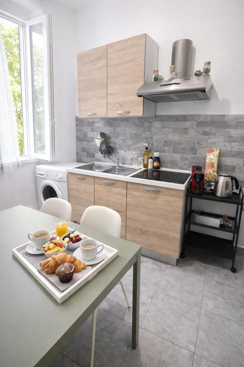 San Giovanni Elegant Apartment - Casa Dolce Casa, Rome